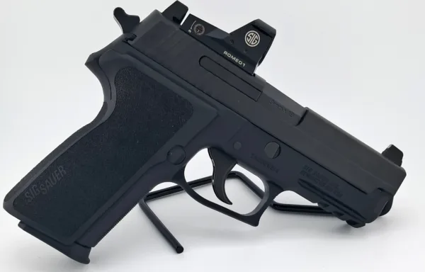 SIG SAUER P229; 9x19mm; MA OK