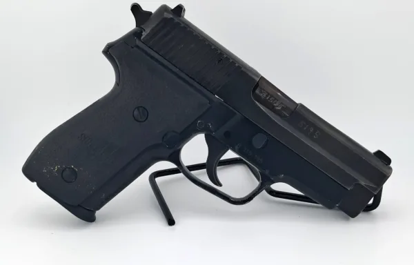 SIG SAUER P228; 9x19mm; MA OK